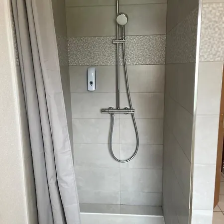 Appartamento Calme, Parking, Wifi, Netflix